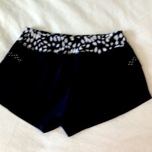 Zella active wear shorts